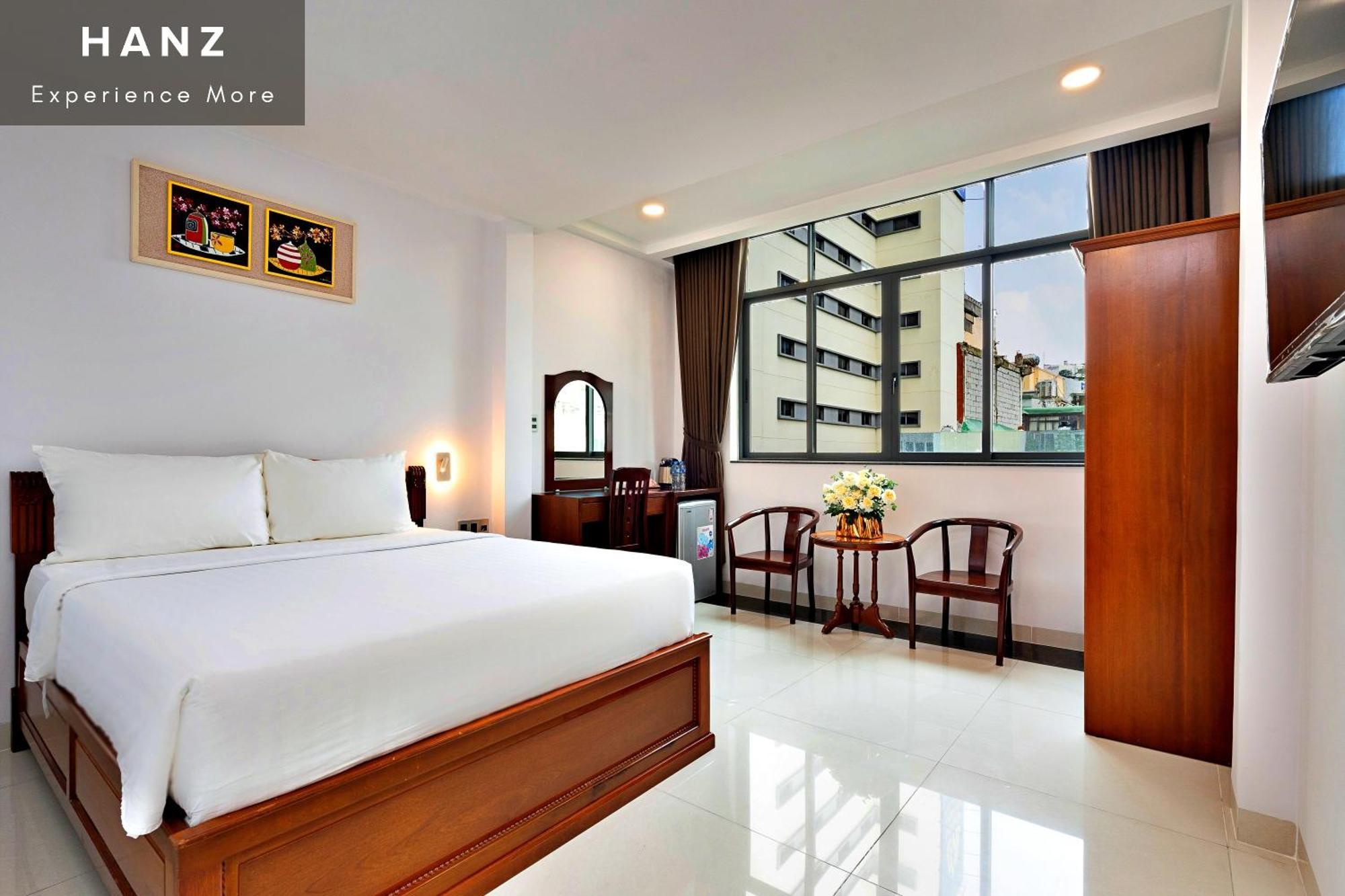 S169 Le Thanh Ton Khách sạn *